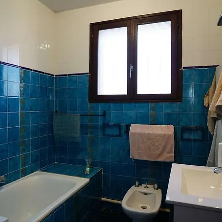 Alpehytte Aig 55 - Individuel - Avenue De La Jetee - - 6/7 Personnes Gruissan